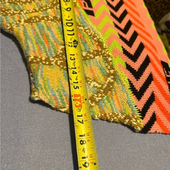 Urban Outfitters Pink and Green Asymmetrical 3/4 Sleeve Crop Top Sweater - Picture 5 of 7